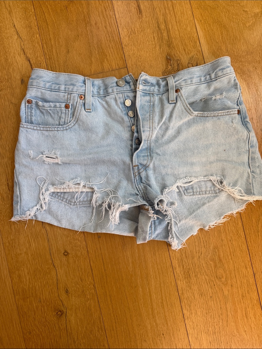 Levi's 501 Light Wash Denim Jeans - Light Blue